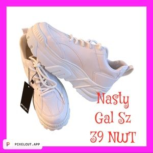 NWT Nasty Gal White Chunky Platform Sneakers Sz 39 / 8.5 M